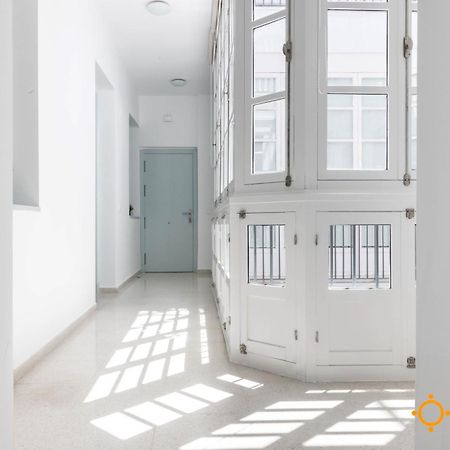 Apartamento Floral By Livework กาดิซ ภายนอก รูปภาพ
